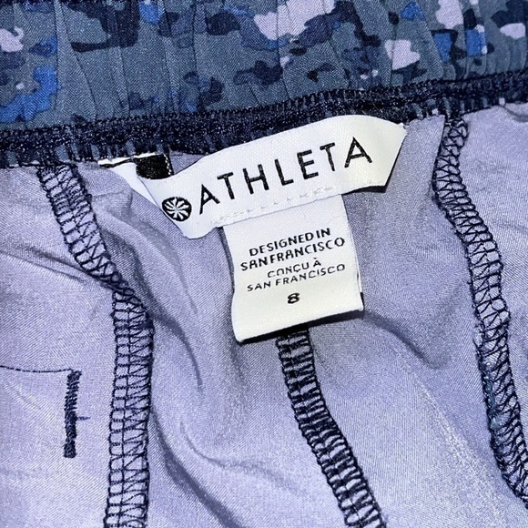 Athleta Avenue Wide Leg Crop Pants in blue camo - size 8 - Picture 11 of 14